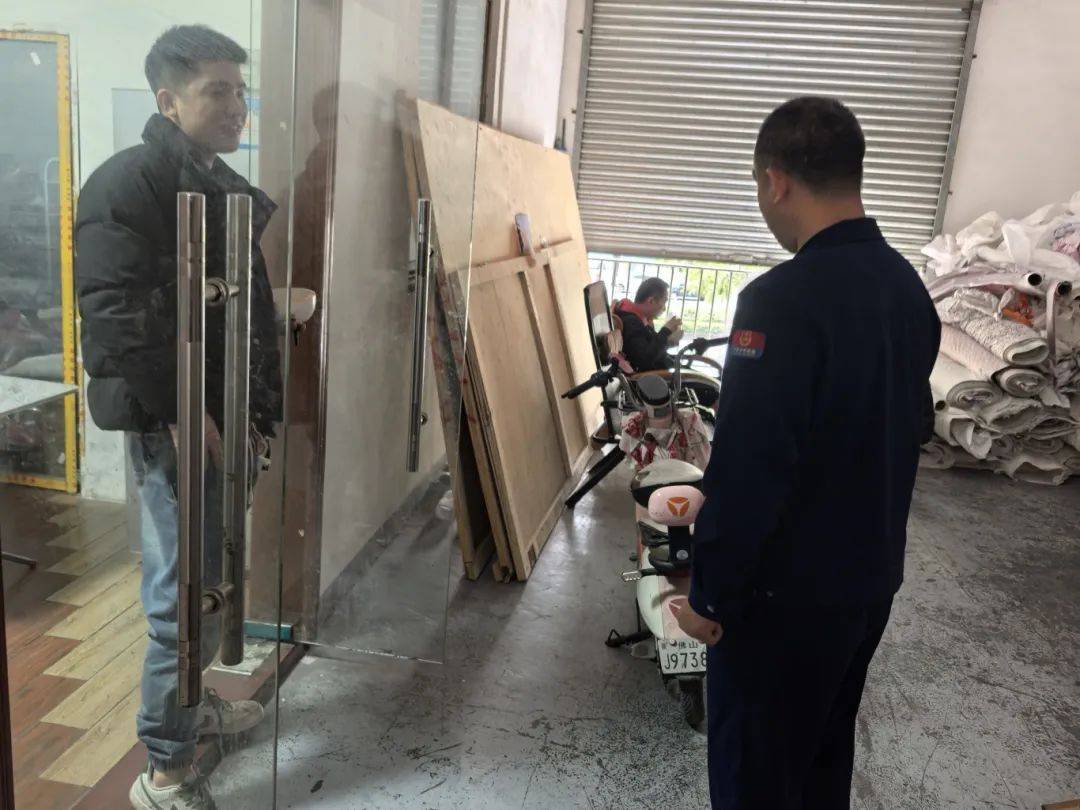 嚴(yán)查違規(guī)行為<strong></p>
<p>不銹鋼板廠
</strong>！佛山市電動(dòng)自行車全鏈條整治行動(dòng)持續(xù)進(jìn)行中:不銹鋼板廠
